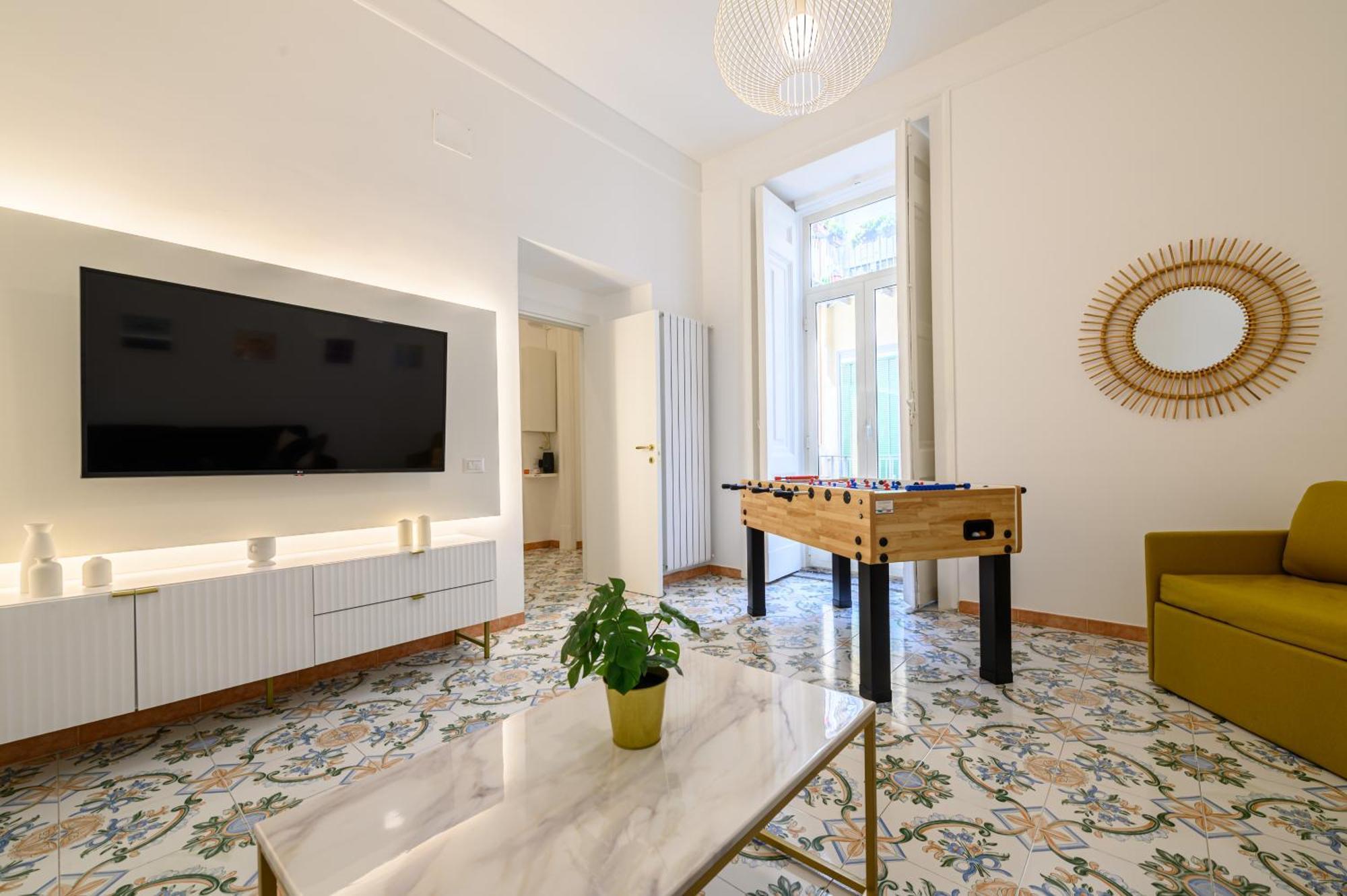 Guest House 121 Charming Apartment Naples Exterior photo