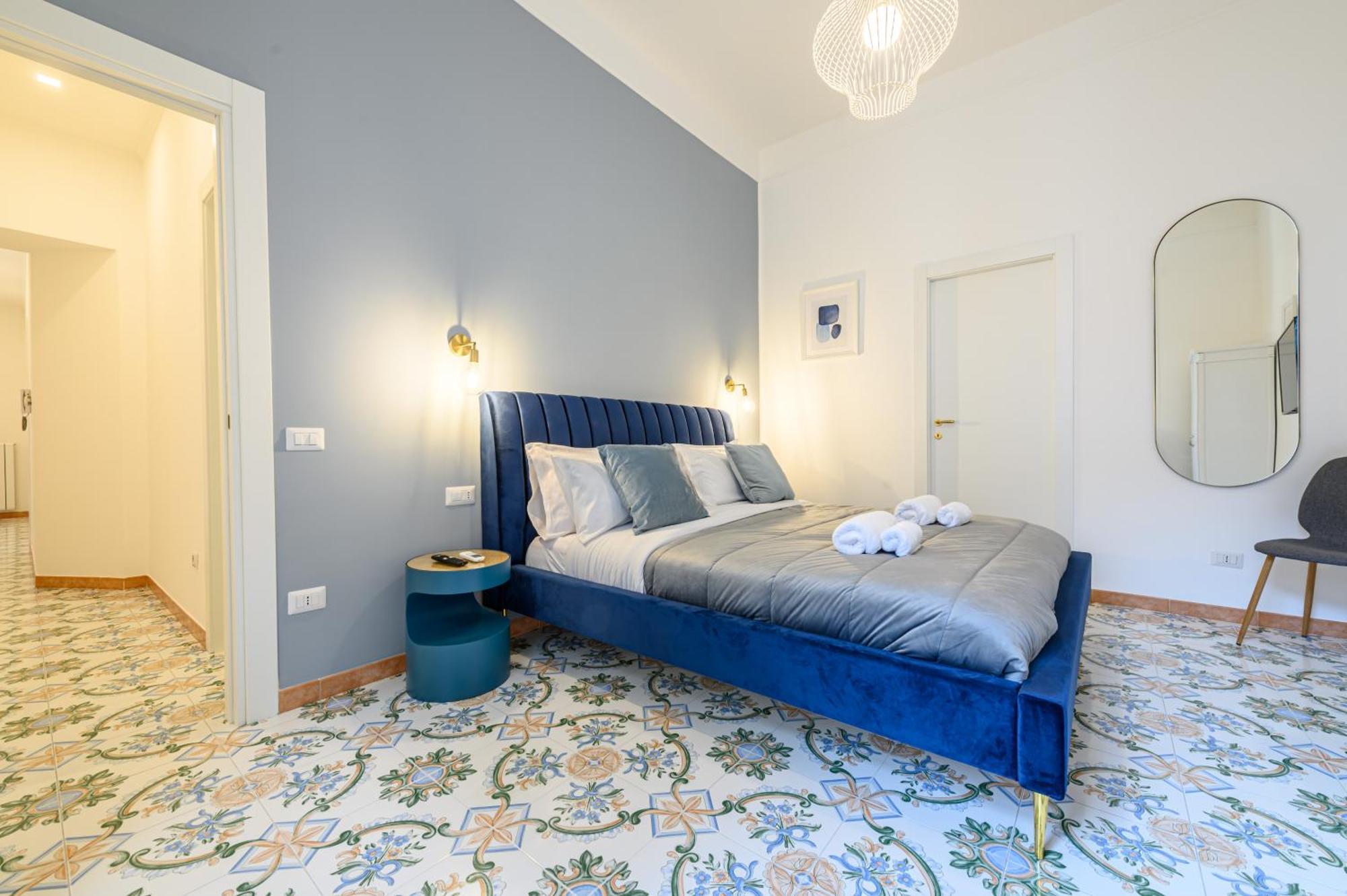 Guest House 121 Charming Apartment Naples Exterior photo